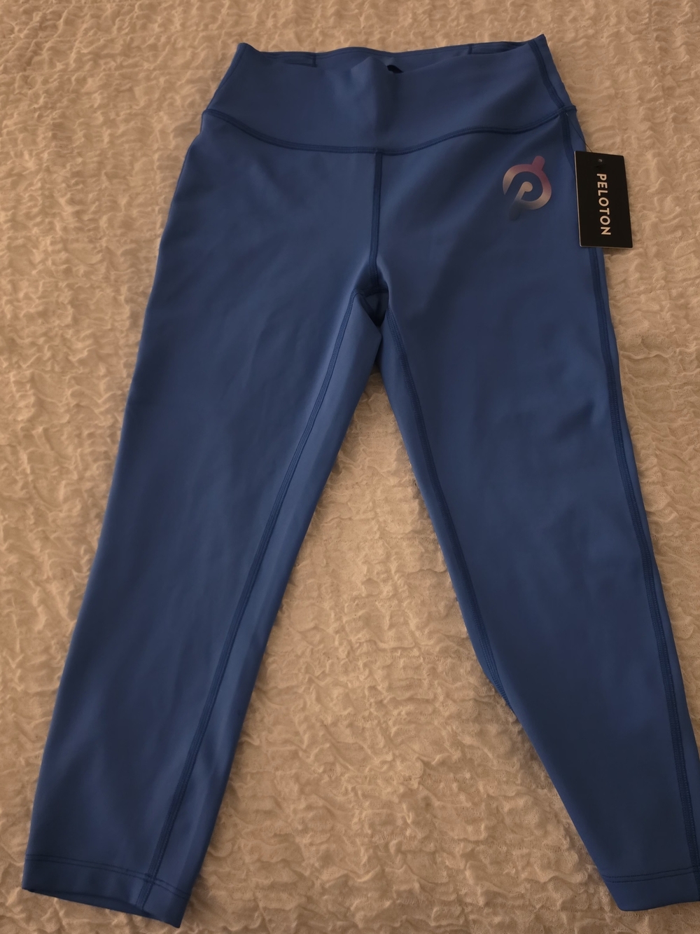 NWT Peloton Women's Capri Leggings - Size Medium - Retail: $78